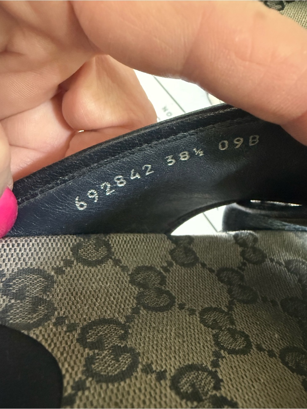 Excellent Preowned Condition Authentic Gucci Monogram Cross-Strap Wedge Slides - Picture 14 of 16